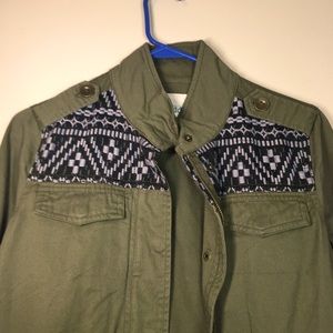 Mudd jacket coat size M green with black and white zip up button up